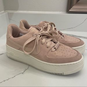 Women’s Air Force 1 Sage Low